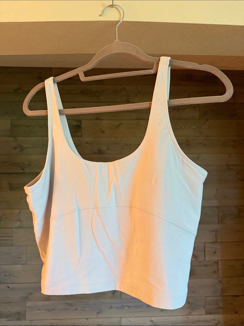 TNA Cream Scoop Crop Tank